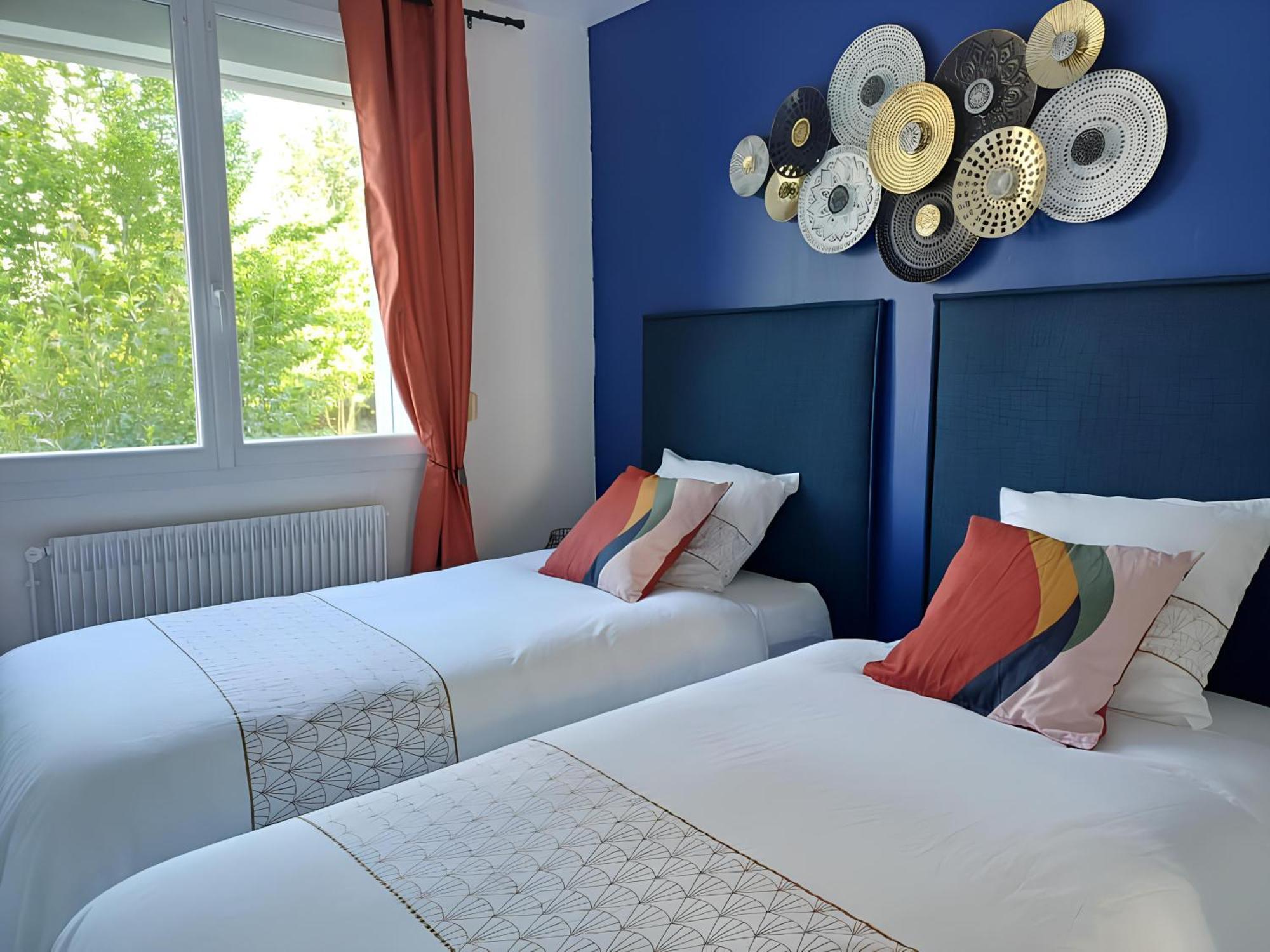 Proche Chu - 4 Couchages - Parking Gratuit - Local Velo * Amiens